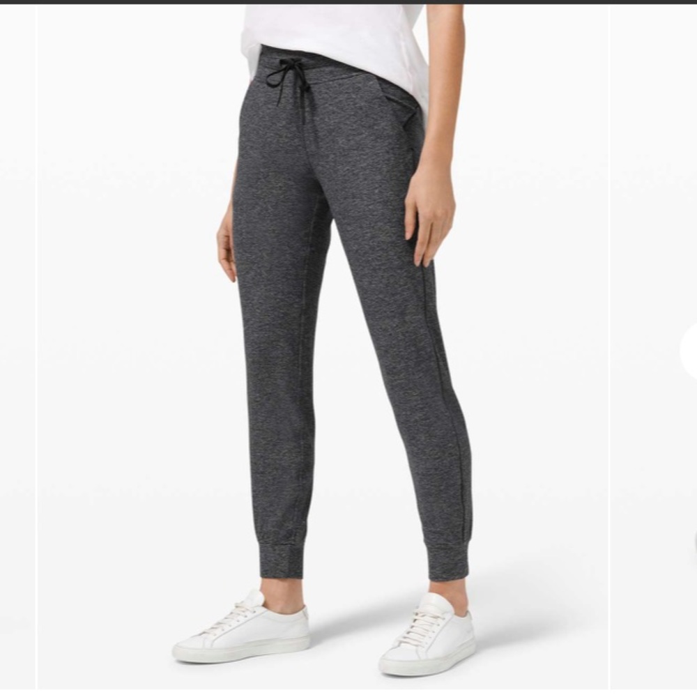 Lululemon Ready to Rulu Joggers